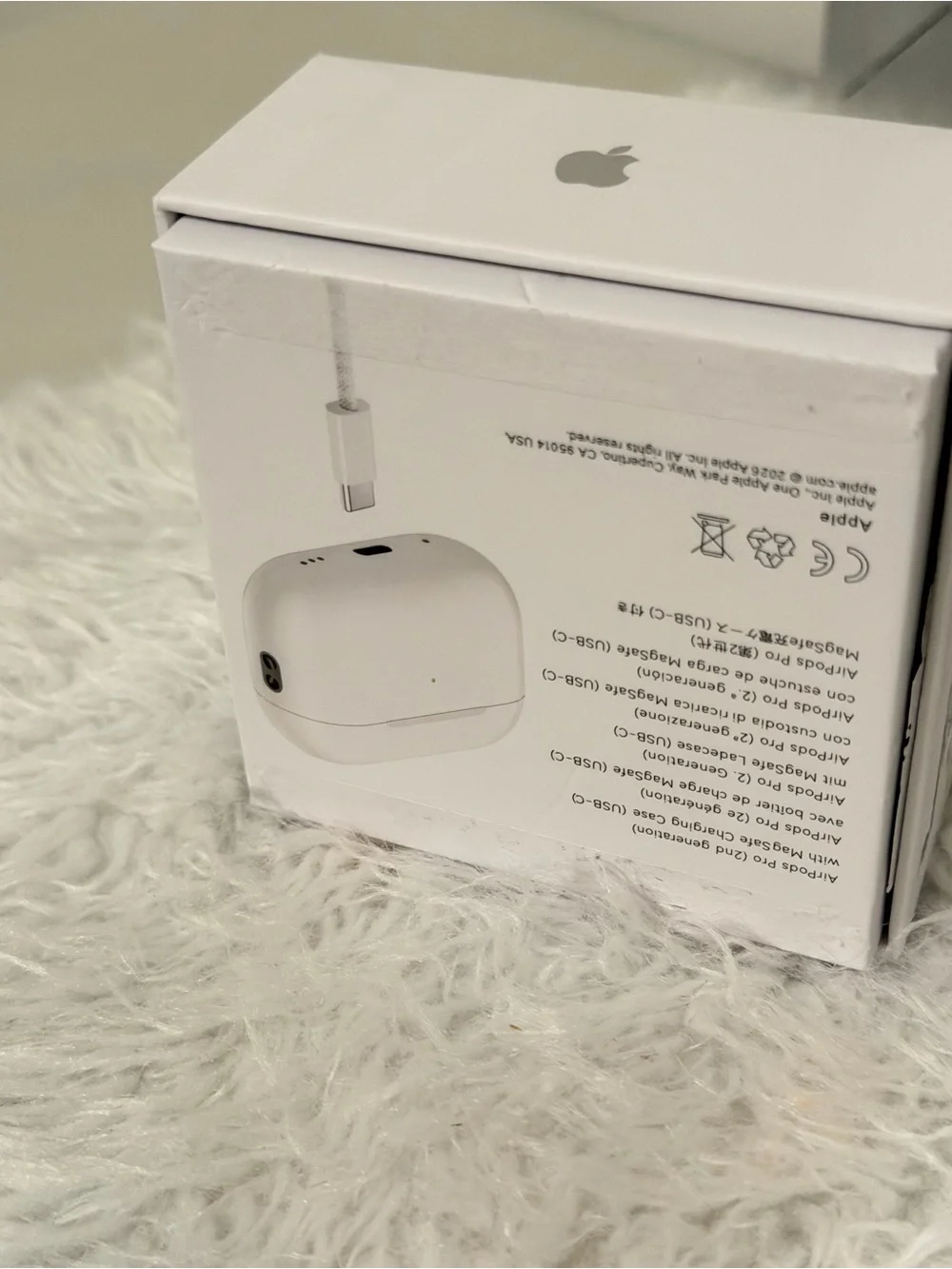 Apple AirPods Pro 2 (White) - Wireless Noise-Cancelling Earbuds New/Open box